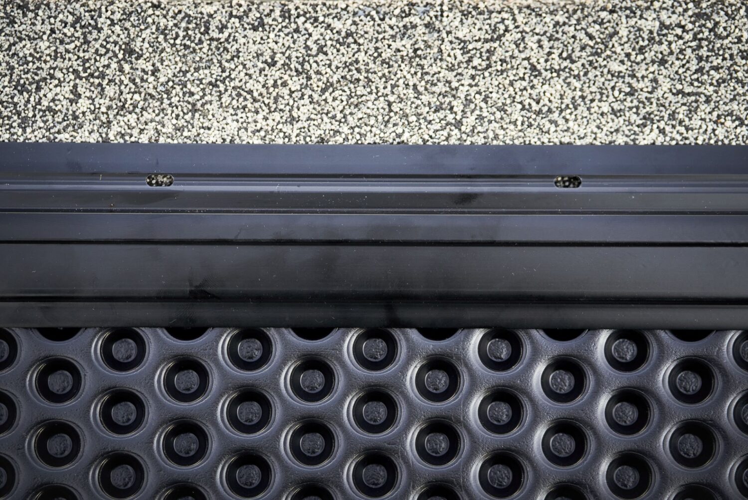2MM00481